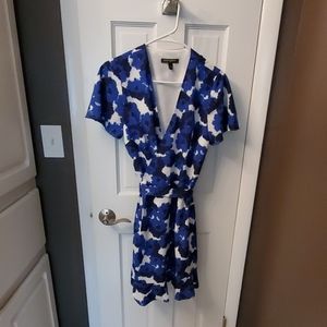 BR floral wrap dress